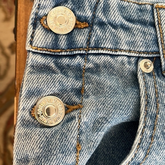 Forever 21 jean overalls, size XS, adjustable straps . In good condition - Picture 4 of 7